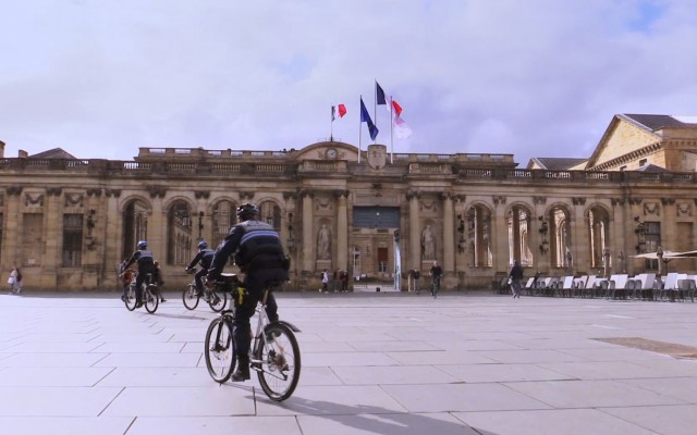 Bordeaux, an ecologist mayor's first steps